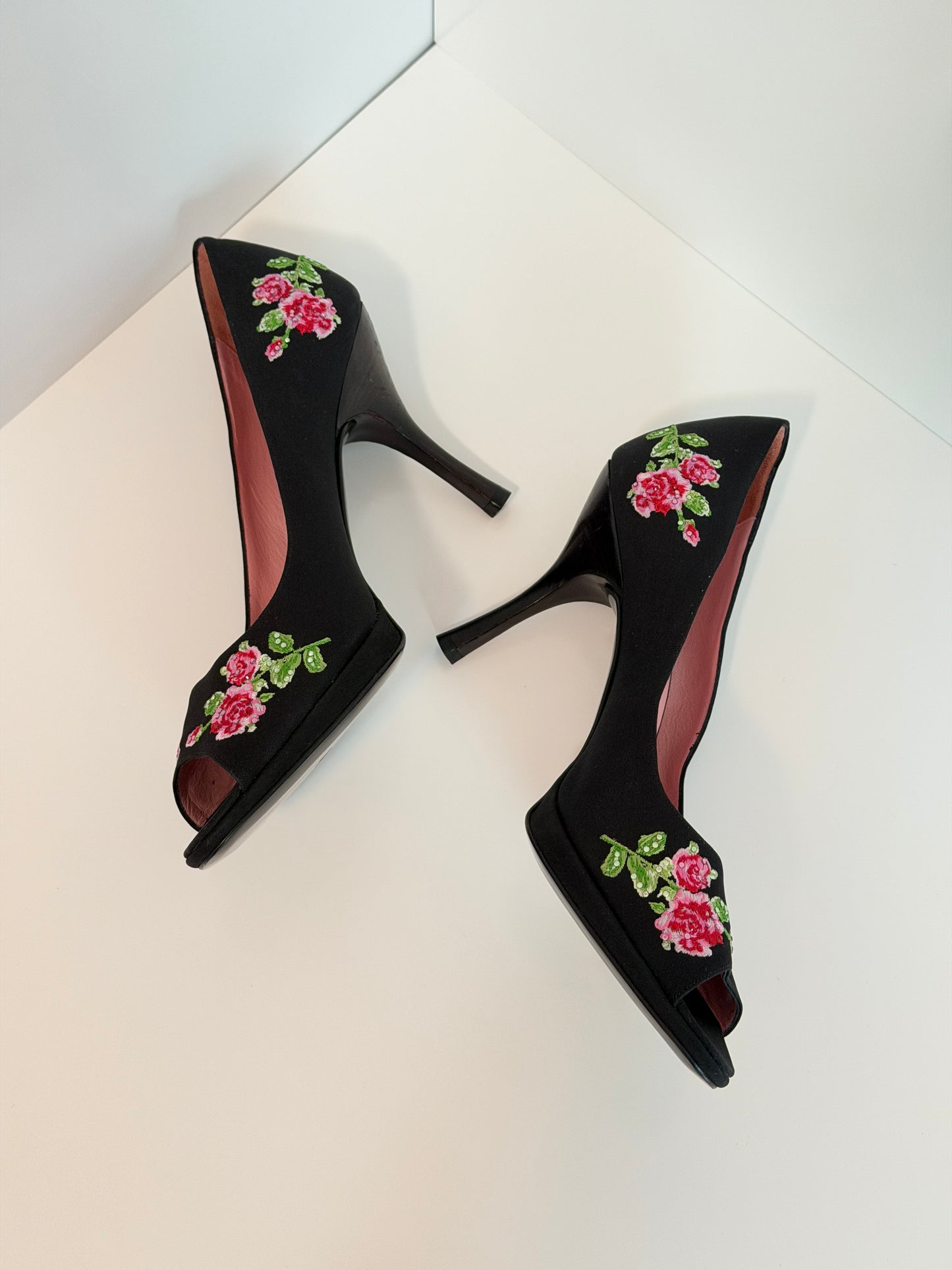 Moschino Cheap & Chic sequin floral heels - size 8.5