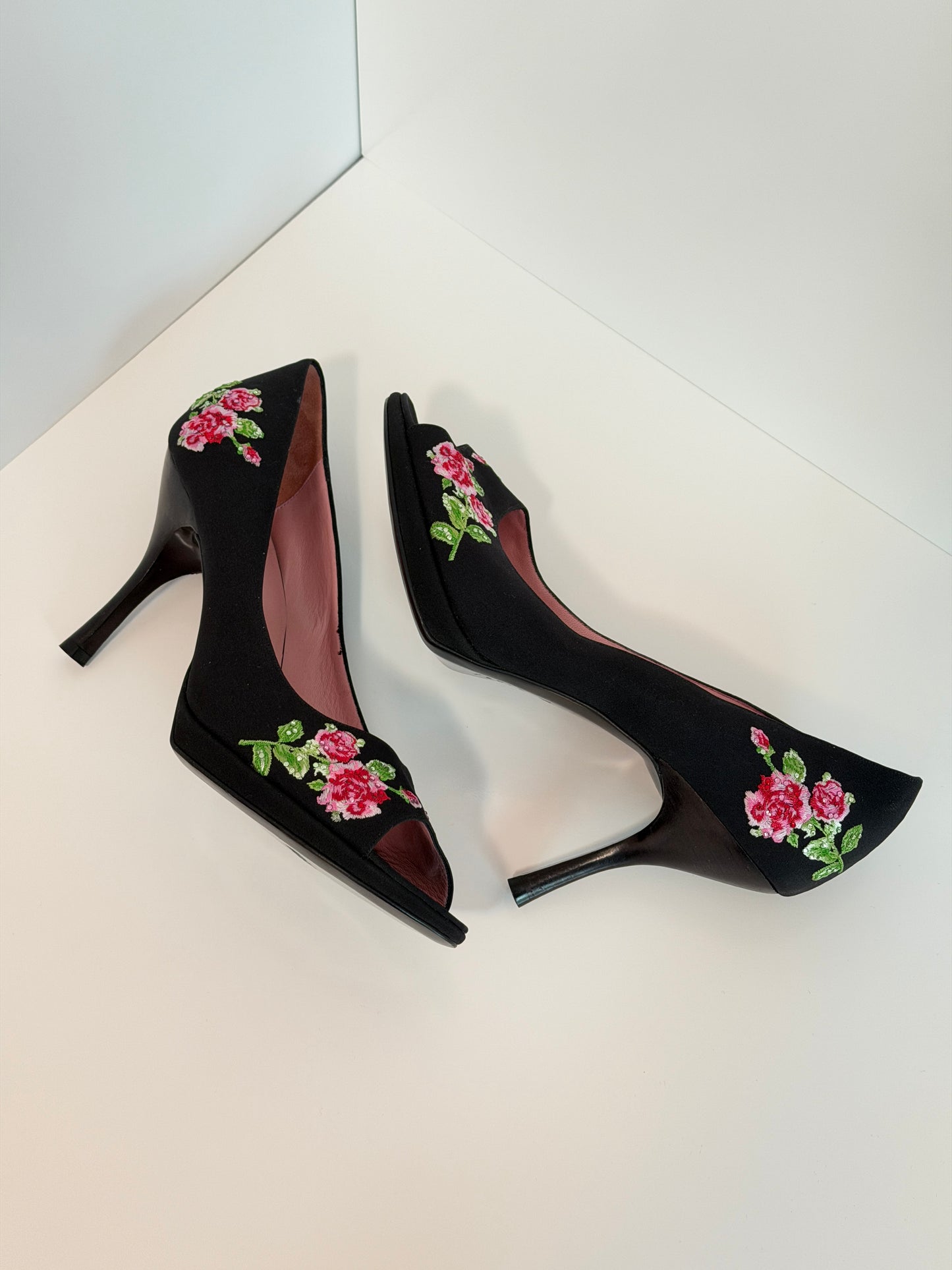 Moschino Cheap & Chic sequin floral heels - size 8.5