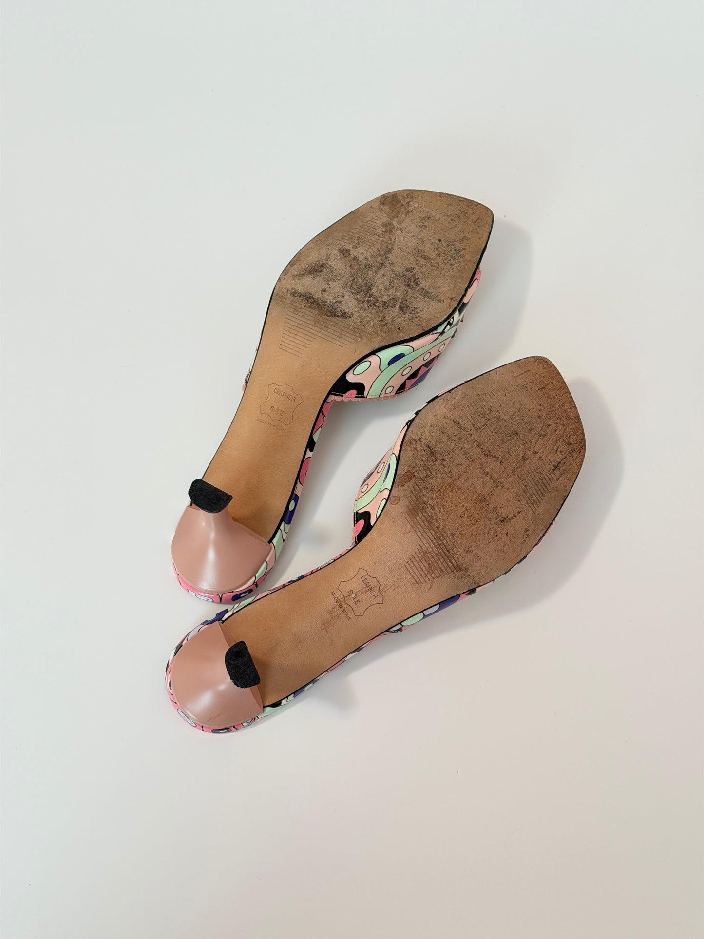 Stuart Weitzman Y2K pop art slide - size 8.5