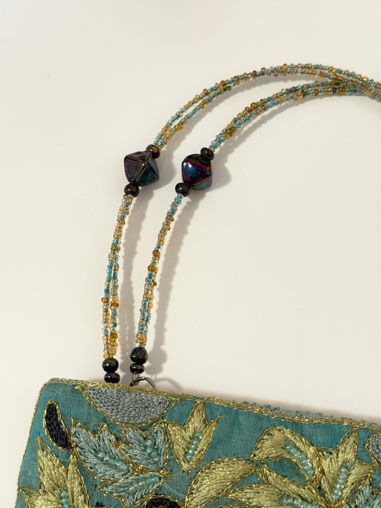Soft green evening bag - beaded + embroidery