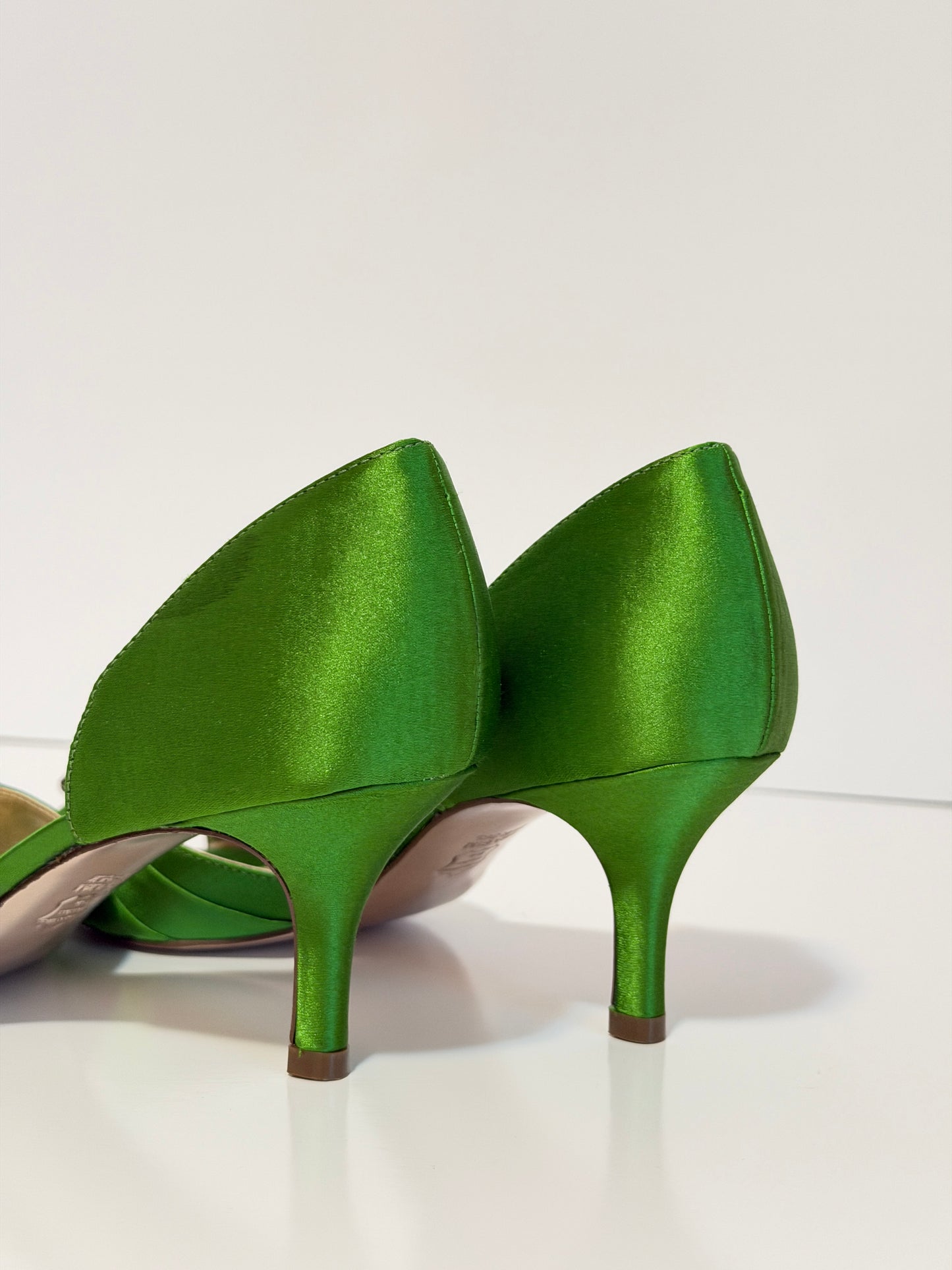 Nina apple green d'orsay pumps - size 6.5