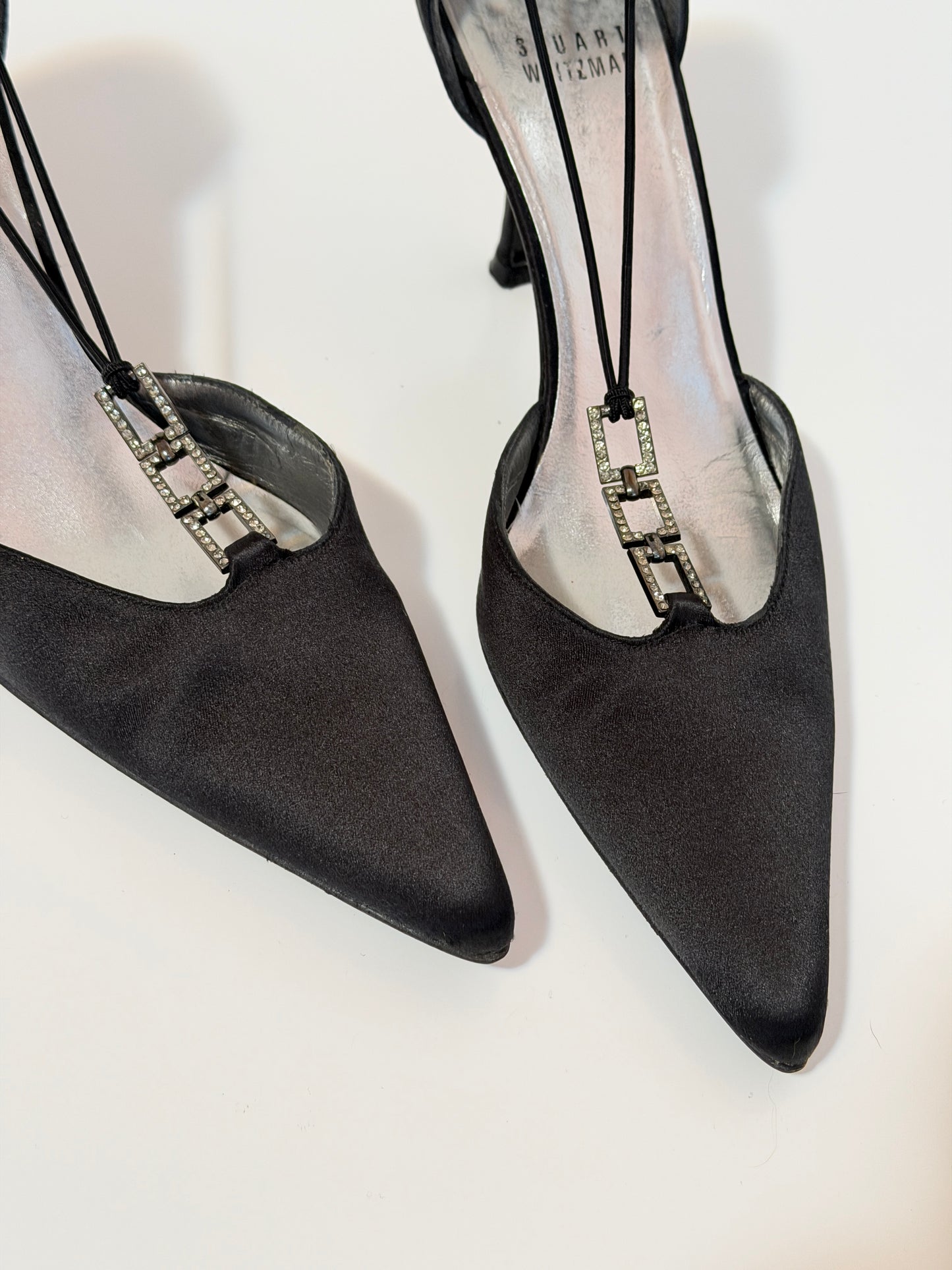 Stuart Weitzman 90's satin heels - size 8